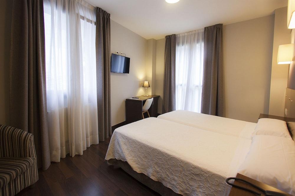 Hotel Sirimiri Bilbao Eksteriør billede