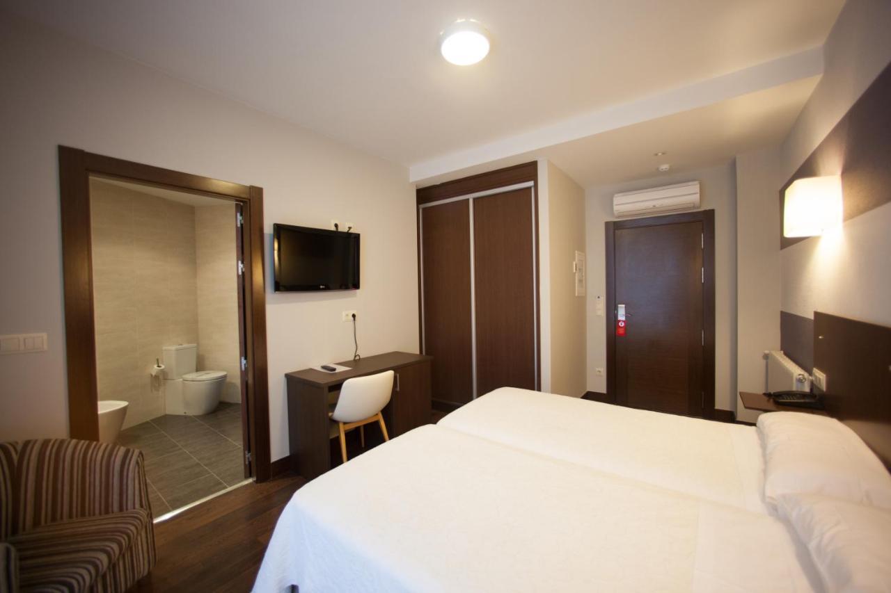 Hotel Sirimiri Bilbao Eksteriør billede